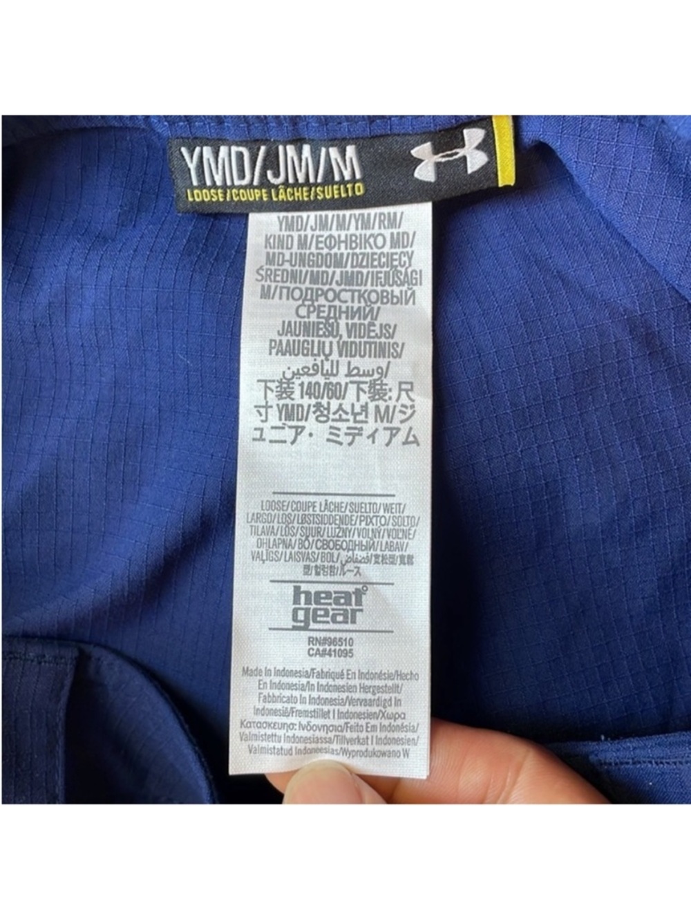 Under Armour HeatGear UA Golf Cargo Chino Shorts. Boy’s Medium. NWT. - Picture 4 of 8